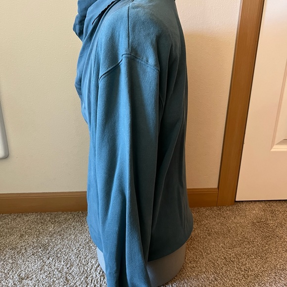 Zara Women’s Draped Neck Oversized Sweatshirt - Picture 5 of 7